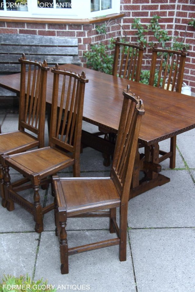 Image 10 of A NIGEL RUPERT GRIFFITHS OAK DINING SET TABLE & SIX CHAIRS