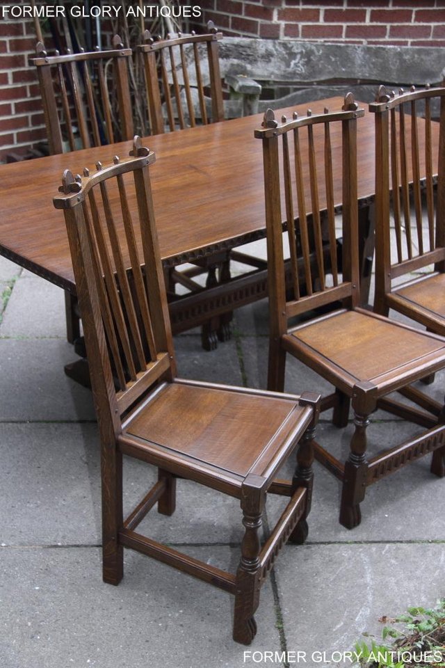 Image 29 of A NIGEL RUPERT GRIFFITHS OAK DINING SET TABLE & SIX CHAIRS