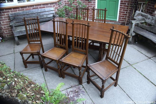 Image 84 of A NIGEL RUPERT GRIFFITHS OAK DINING SET TABLE & SIX CHAIRS