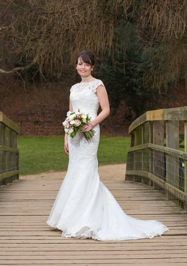 Preview of the first image of Ronald Joyce Eleanor 69013 Wedding Dress.