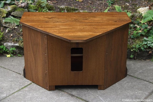 Image 82 of ERCOL GOLDEN DAWN ELM CORNER TV CABINET STAND TABLE UNIT