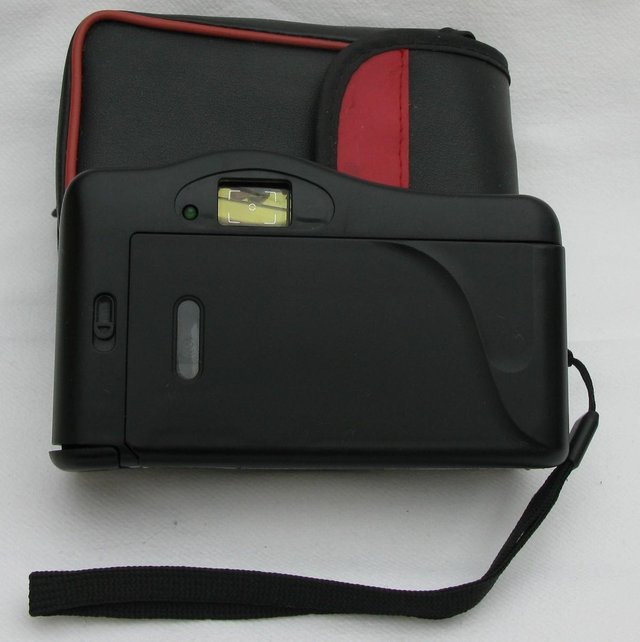 Image 2 of Protax DX auto Flash Camera with Case