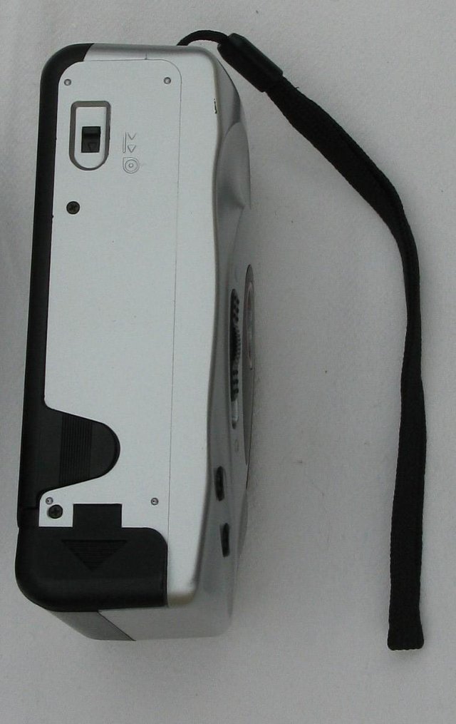Image 3 of Protax DX auto Flash Camera with Case