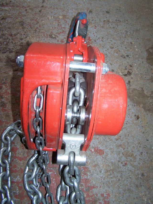Image 2 of 3 ton chain block