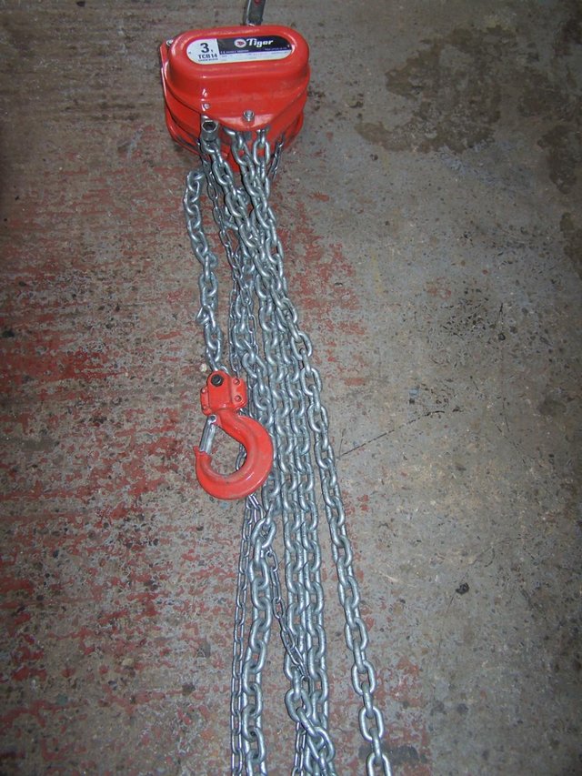 Image 3 of 3 ton chain block