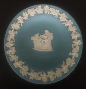 Image 2 of Vintage Blue Wedgwood Jasperware Urn & Pin Dish