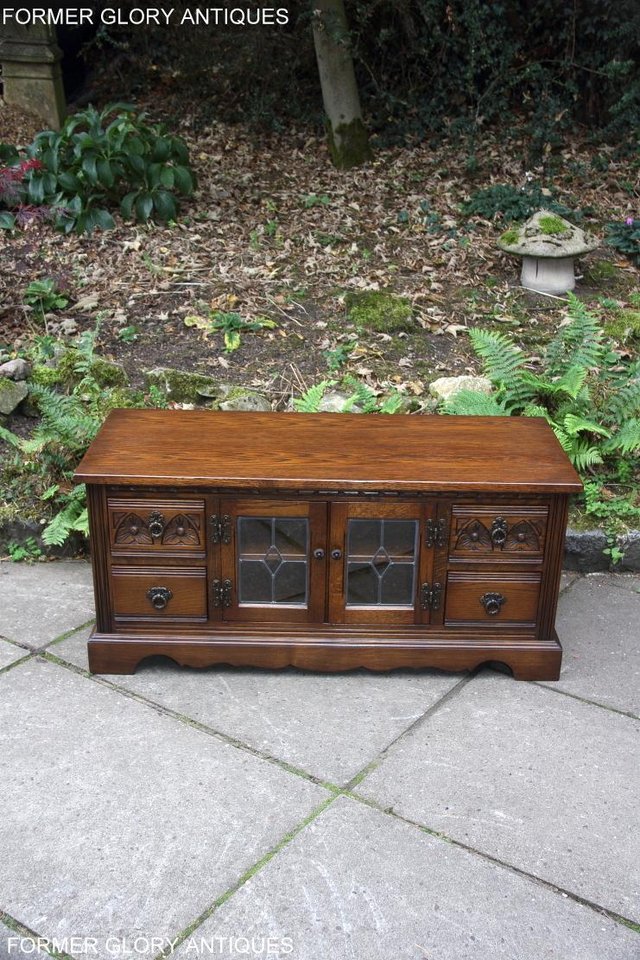 Image 35 of AN OLD CHARM LIGHT OAK TV DVD CABINET BASE STAND HI FI TABLE