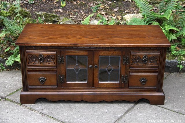 Image 54 of AN OLD CHARM LIGHT OAK TV DVD CABINET BASE STAND HI FI TABLE