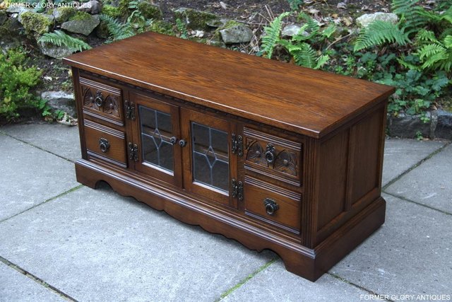 Image 62 of AN OLD CHARM LIGHT OAK TV DVD CABINET BASE STAND HI FI TABLE