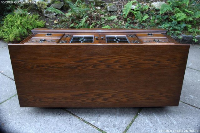 Image 76 of AN OLD CHARM LIGHT OAK TV DVD CABINET BASE STAND HI FI TABLE