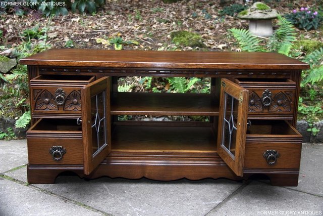 Image 81 of AN OLD CHARM LIGHT OAK TV DVD CABINET BASE STAND HI FI TABLE