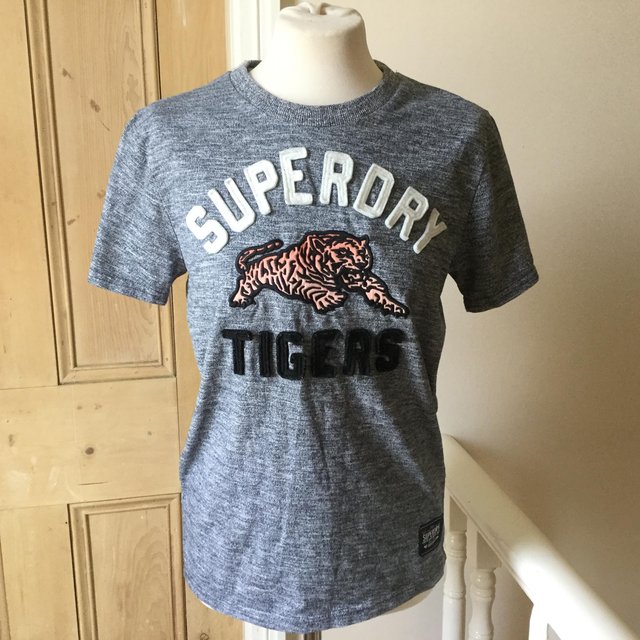 Preview of the first image of SUPERDRY Tigers Grey Marl T Shirt Sz M, 36-42” Bust/91-107cm.