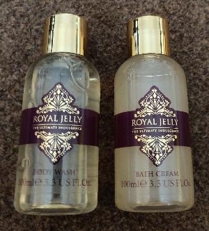 Preview of the first image of Royal Jelly Body Wash & Bath Cream - 100ml.