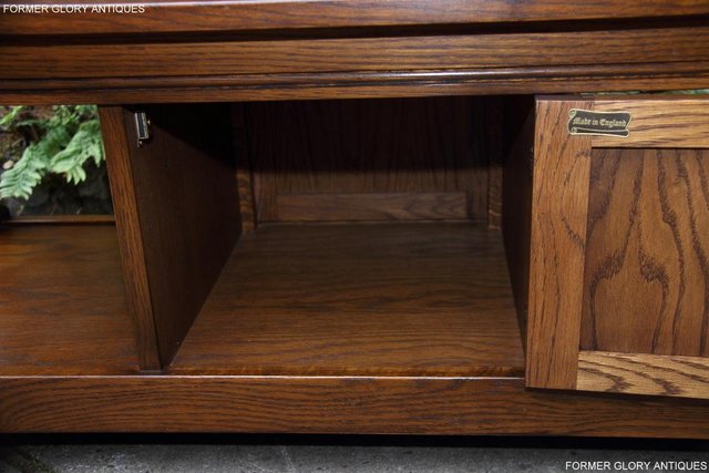 Image 44 of OLD CHARM LIGHT OAK LONG COFFEE WINE TABLE CABINET TV STAND