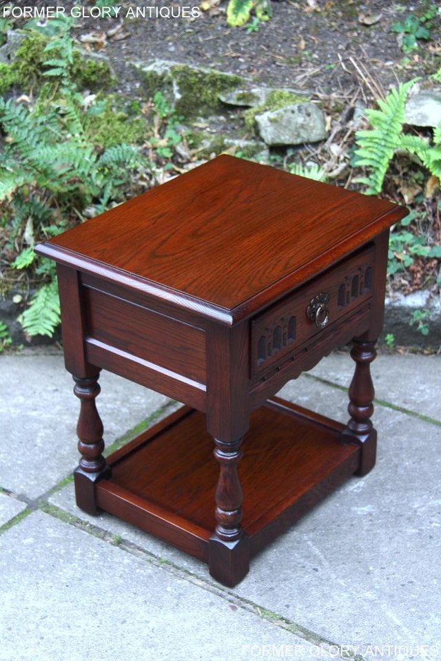 Image 20 of OLD CHARM TUDOR OAK LAMP TABLE WINE COFFEE PLANT BOOK STAND