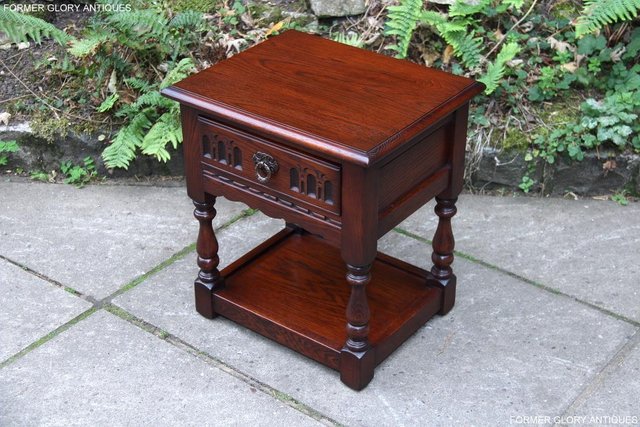 Image 37 of OLD CHARM TUDOR OAK LAMP TABLE WINE COFFEE PLANT BOOK STAND