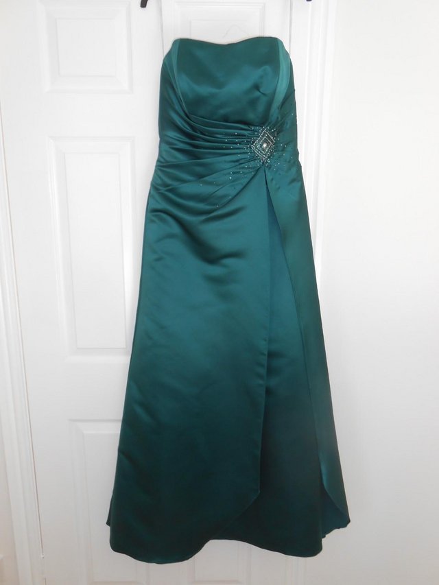 Preview of the first image of Forest Green Bridesmaid / High School Prom Dress, UK 14.