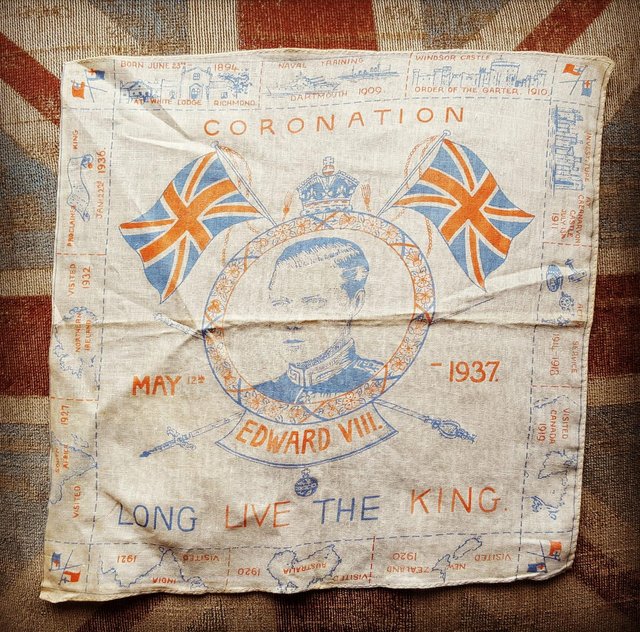 Image 3 of Edward VIII Handkerchief