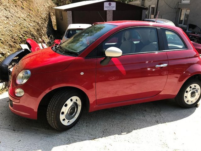 Image 2 of FIAT 500 COLOUR THERAPY RED 2013 1.2 LIGHT DAMAGE EXCELENT