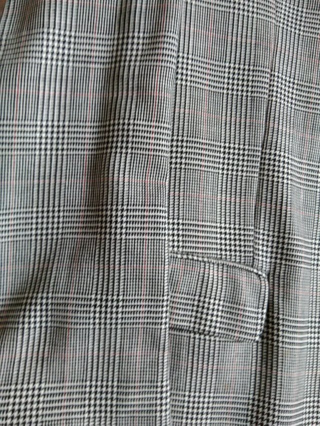 Preview of the first image of Mens Checked Jacket.