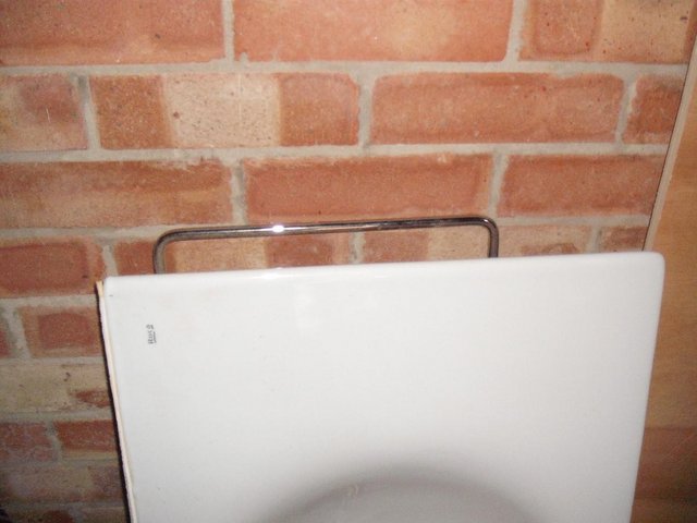 Image 2 of Large Modern White Sink (all the fittings) High Quality
