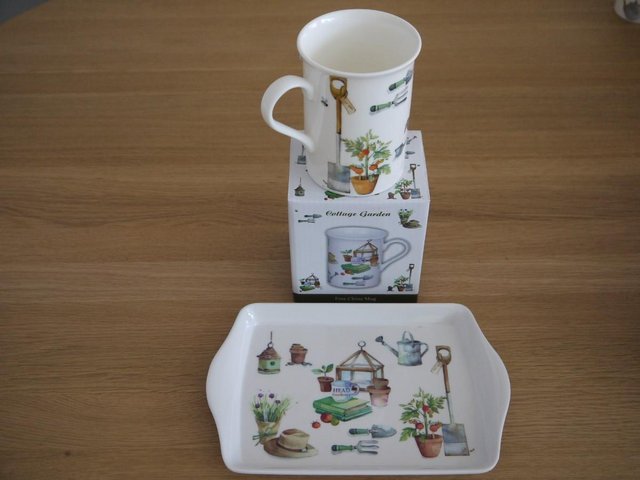 Preview of the first image of Leonardo Collection Fine China Mug and Tray.
