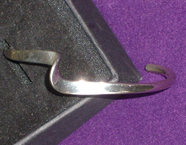 Image 4 of 925 Sterling Silver Twist Cuff Bracelet
