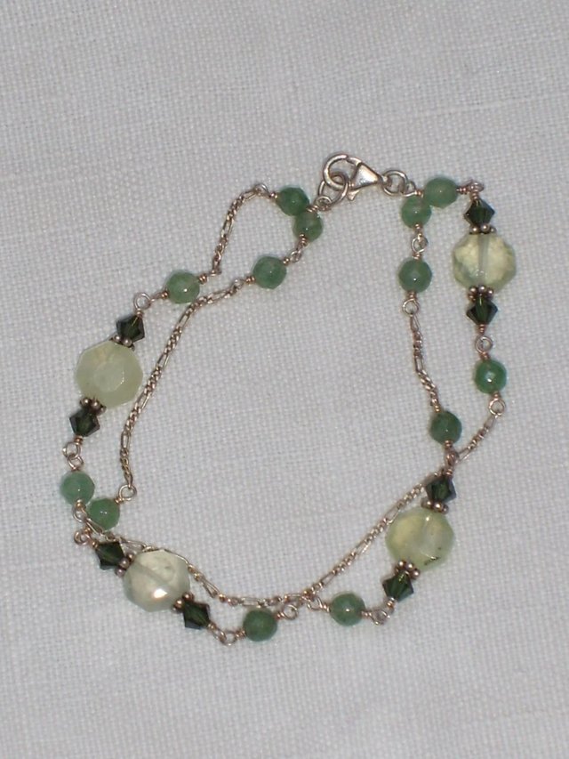 Image 4 of 925 Sterling Silver Bracelet With Green Beads