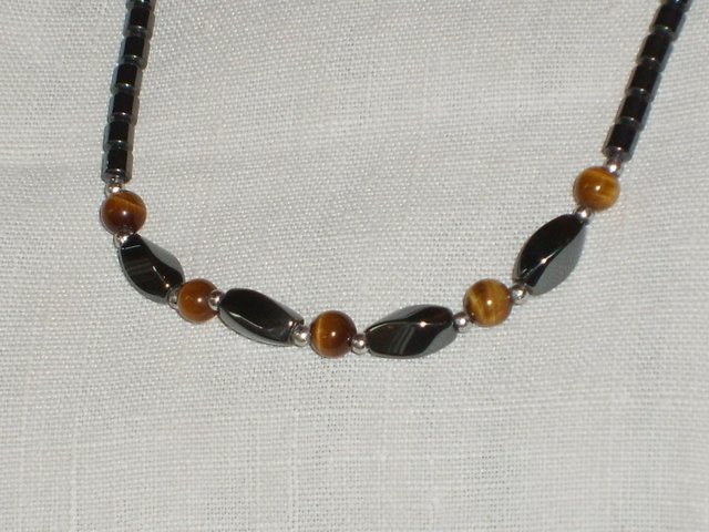 Image 4 of Hematite & Tigers Eye Necklace NEW