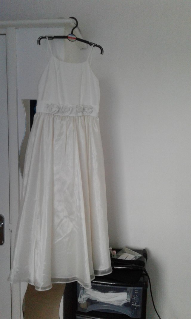 Image 2 of Bridesmaid / Flower girl dresses