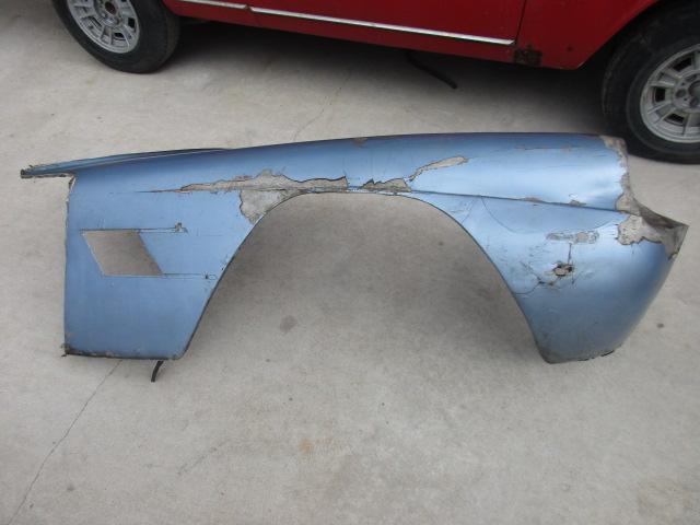 Image 2 of Front right fender Maserati Mistral