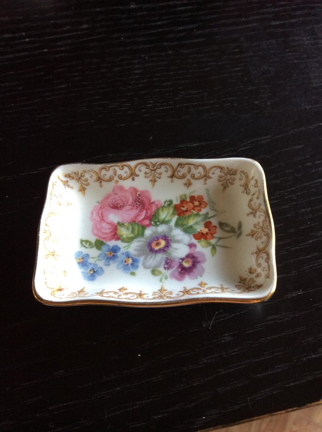 Preview of the first image of China miniature dish.
