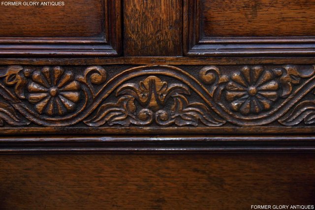 Image 103 of TITCHMARSH AND GOODWIN OAK CHEST OF DRAWERS STAND SIDEBOARD