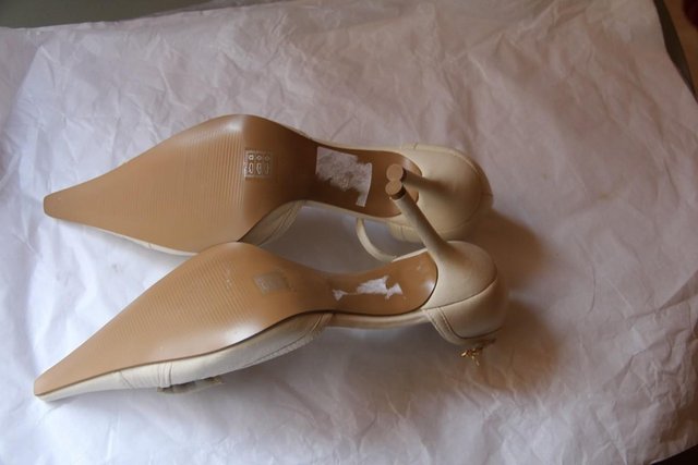 Image 4 of Kaliko-Cream Leather Bow Detail Shoes Size 5/38