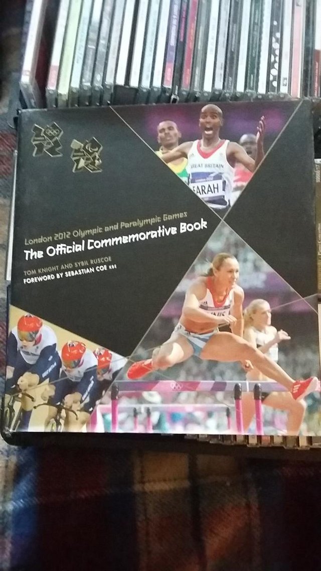 Image 3 of London 2012 Olympic & Paralympic Games : Commemorative Book