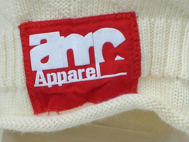Image 4 of AMERICAN APPAREL Large Cream Knitted Beanie NEW!