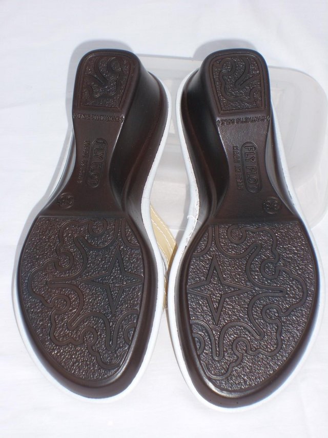 Image 5 of PAVERS FLY FLOT Leather Mule Shoes – Size 5/38 NEW