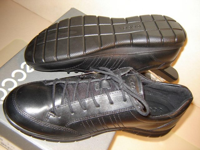 Image 2 of ECCO BABETT GORE-TEX SHOES SIZE 6 NEW IN BOX