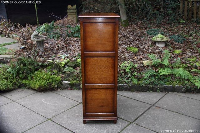 Image 21 of A TITCHMARSH AND GOODWIN SOLID OAK ELM DRINKS WINE CABINET