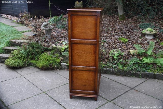 Image 81 of A TITCHMARSH AND GOODWIN SOLID OAK ELM DRINKS WINE CABINET