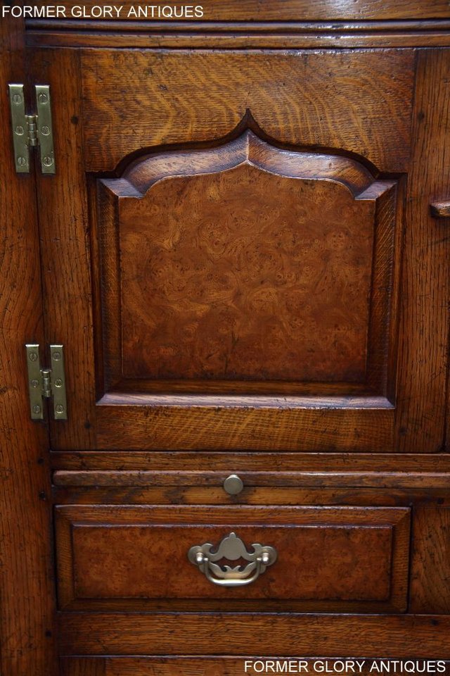 Image 85 of A TITCHMARSH AND GOODWIN SOLID OAK ELM DRINKS WINE CABINET