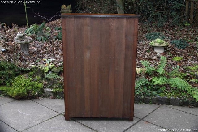 Image 100 of A TITCHMARSH AND GOODWIN SOLID OAK ELM DRINKS WINE CABINET