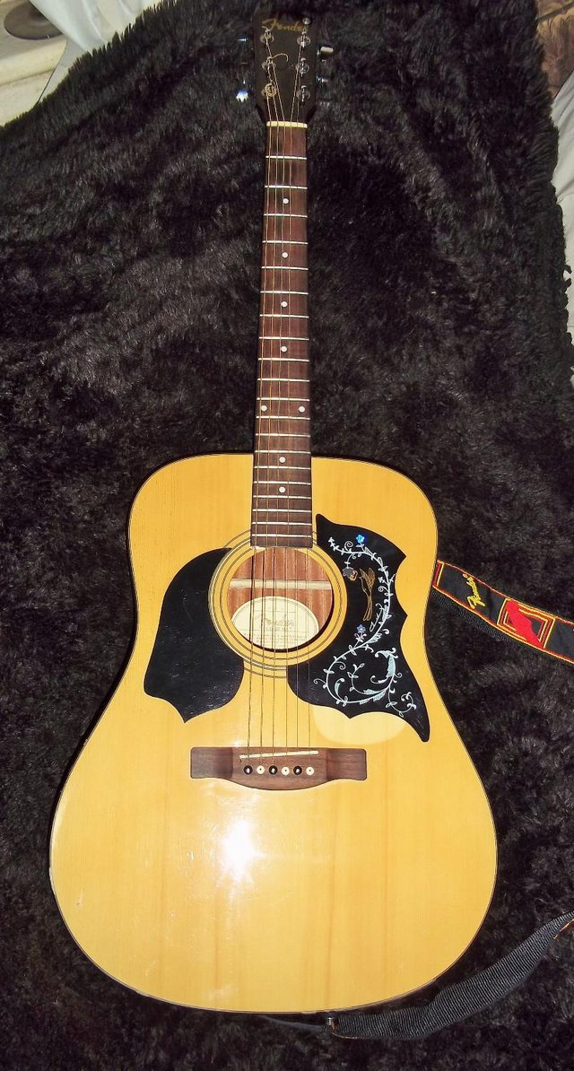 Preview of the first image of FENDER CD-60 NAT ACOUSTIC GUITAR.