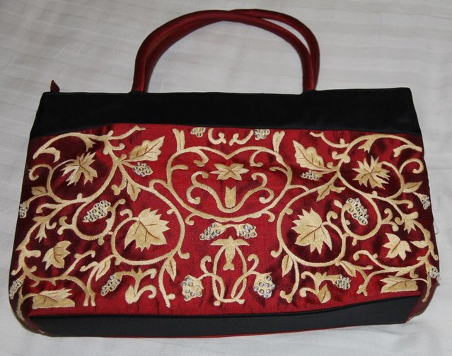 Image 4 of Red Silk Handbag With Embroidery and Sequins