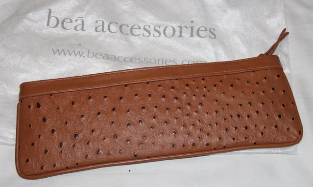 Image 4 of Bea Accessories Tan Clutch