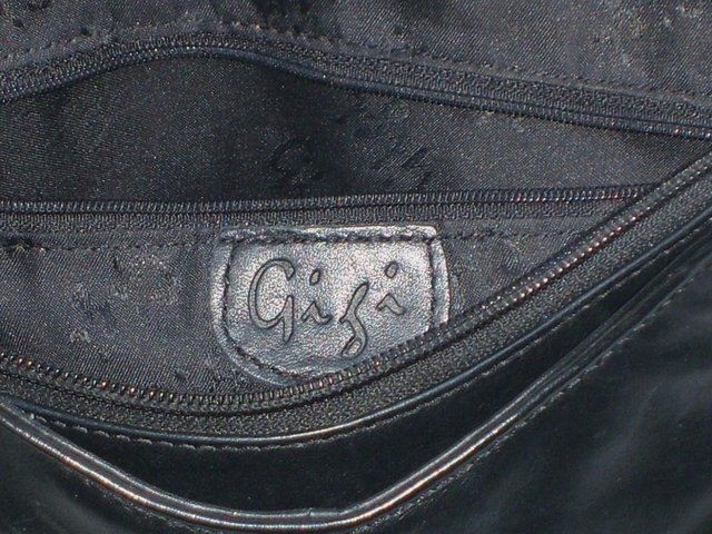 Image 5 of GIGI Black Leather Shoulder Handbag
