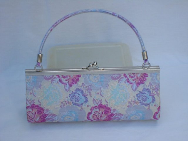 Image 4 of Blue/Pink Flowery Snap Top Bag