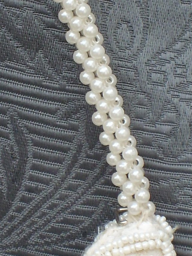 Image 4 of Cream Satin Pearl Drop Handbag NEW