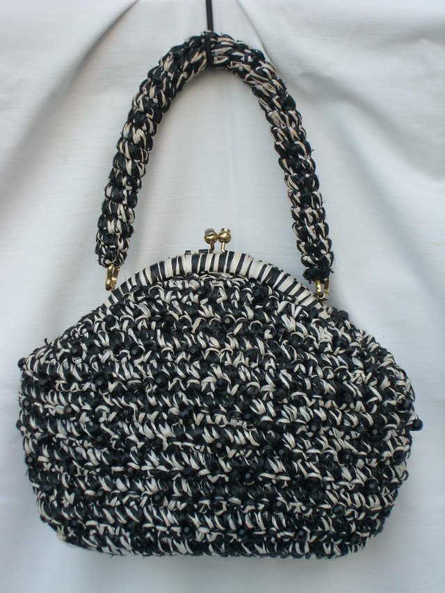 Image 5 of Vintage Black & White Raffia Snap Top Bag