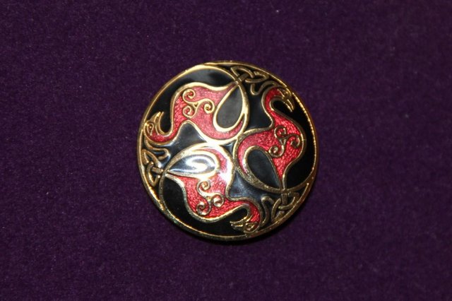 Image 5 of Celtic Brand Flamingo Design Round Brooch